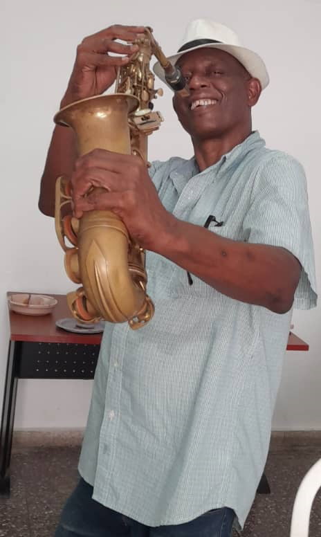 SAXO, ALBERTO GUERRA