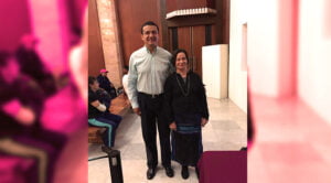 GLORIA GERVITZ Y LAS MIGRACIONES DE LOS CLAVELES ROJOS